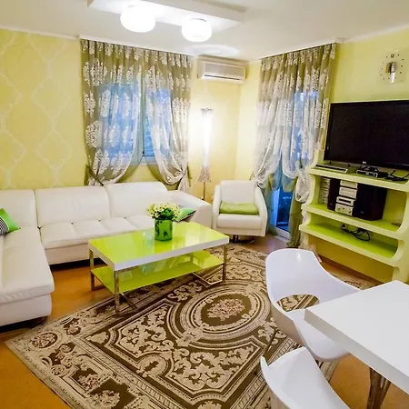 Lux Paradise Апартаменты Будва